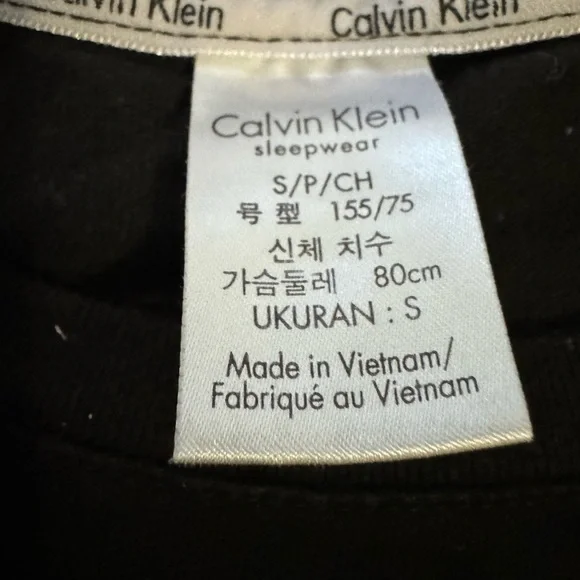 Calvin Klein Black Tee for Men - Picture 2 of 3